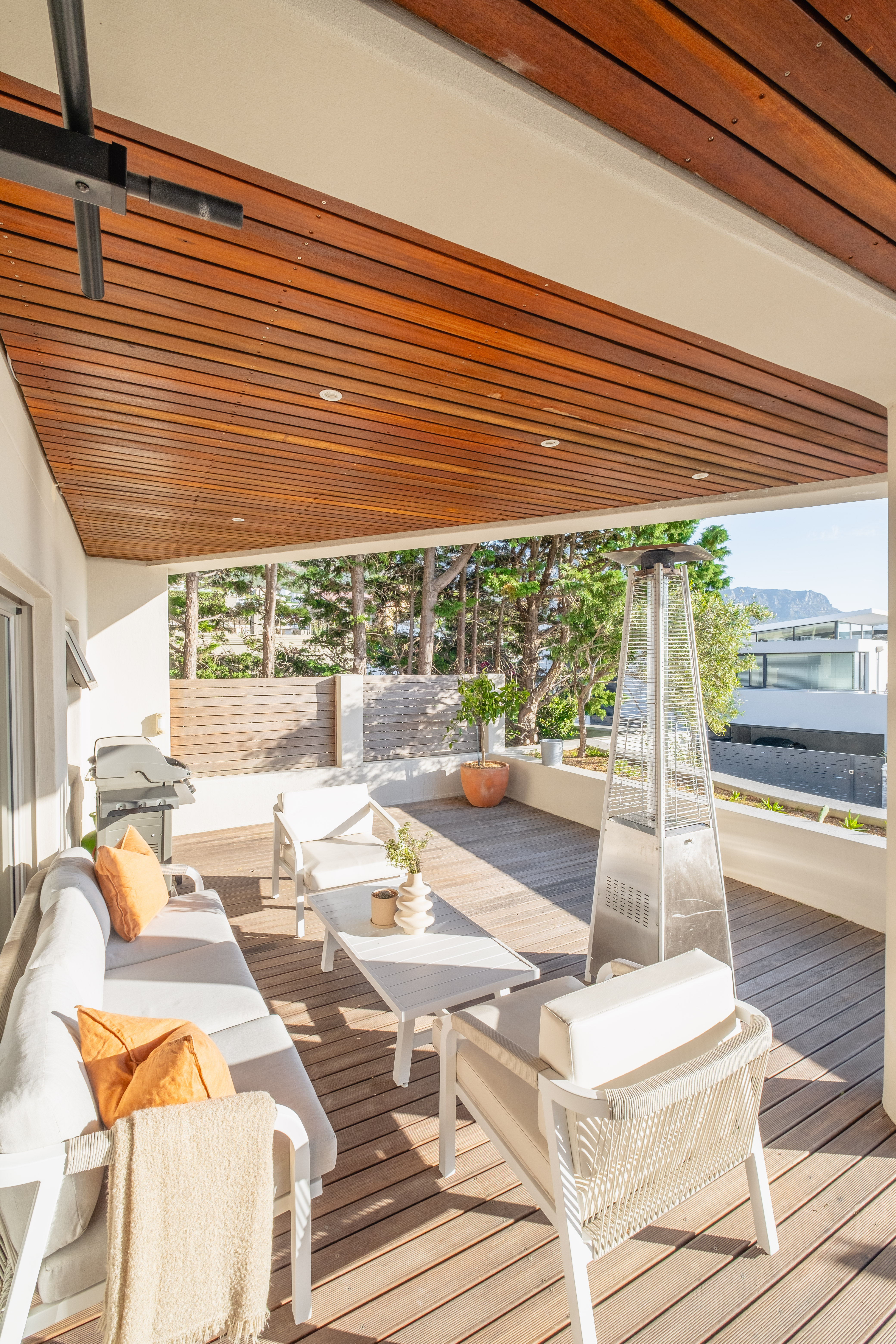 4 Bedroom Property for Sale in Camps Bay Western Cape